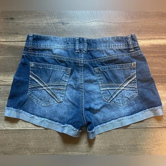 Wallflower Shorts Junior Sz 9 - Picture 2 of 5